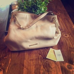 Large leather shoulder tote!